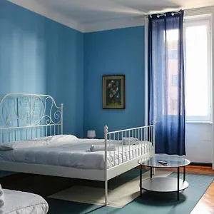 Appartamento Viale Lunigiana Station Big House - 6 People, Milano